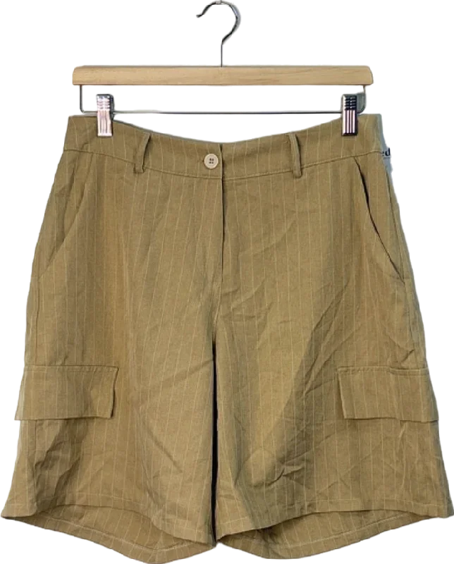 Boohoo Beige Cargo Shorts UK 10