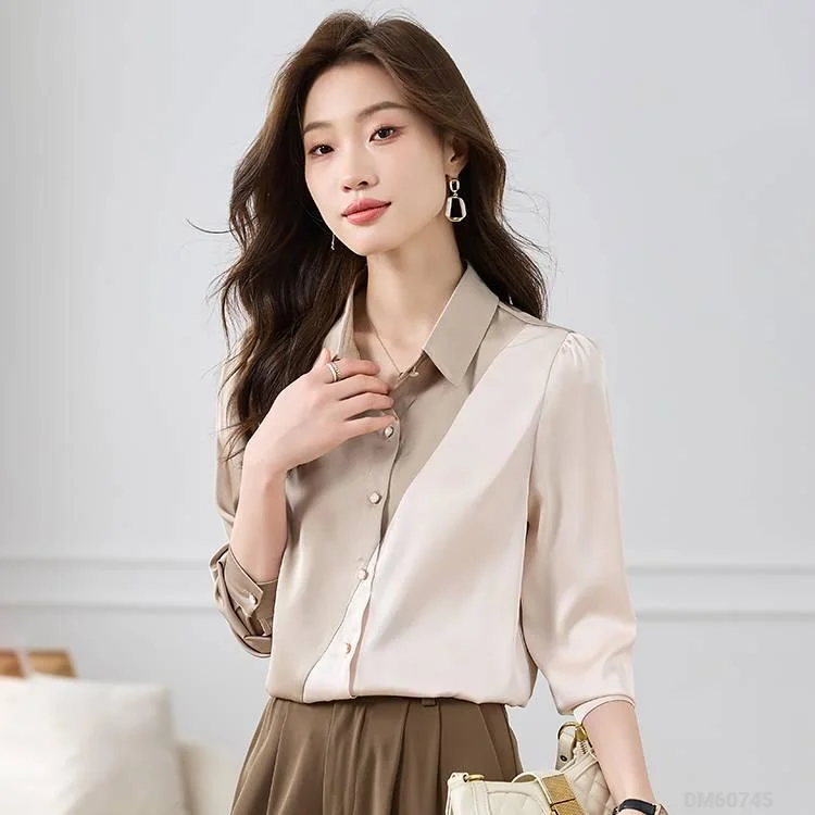 Woman Fashion Shirt DM60745